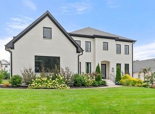 1223 Maple Chase Ln, Winston Salem, NC 27106