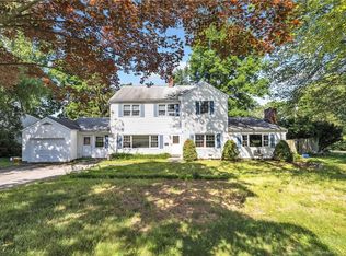 14 Barjune Rd, Norwalk, CT 06851