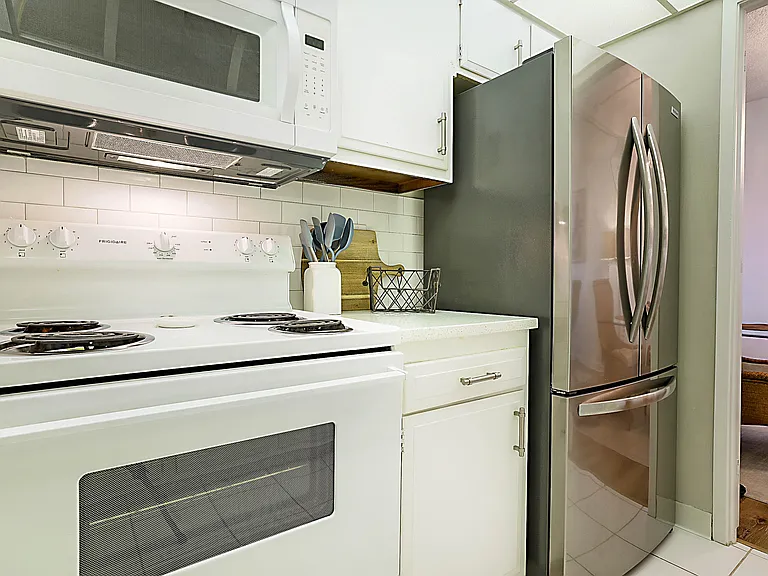 2121 N Ocean Blvd #407W — Photo 18