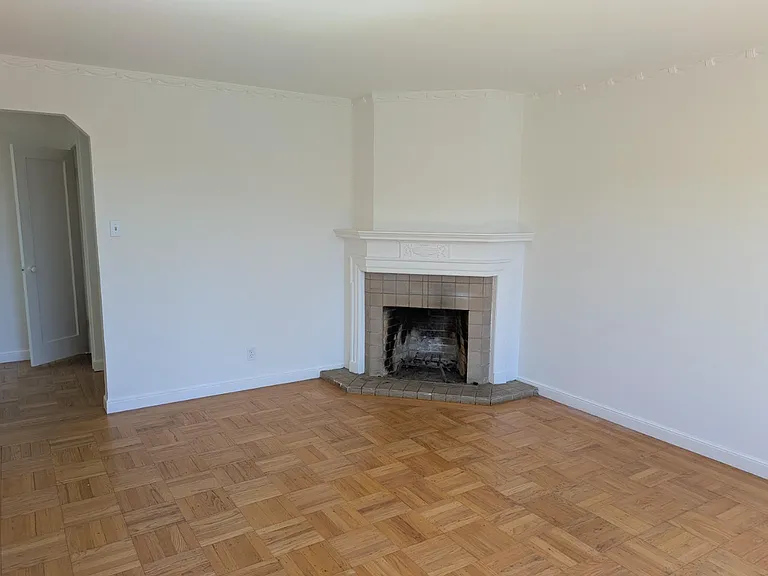 2646 San Jose Ave — Photo 5