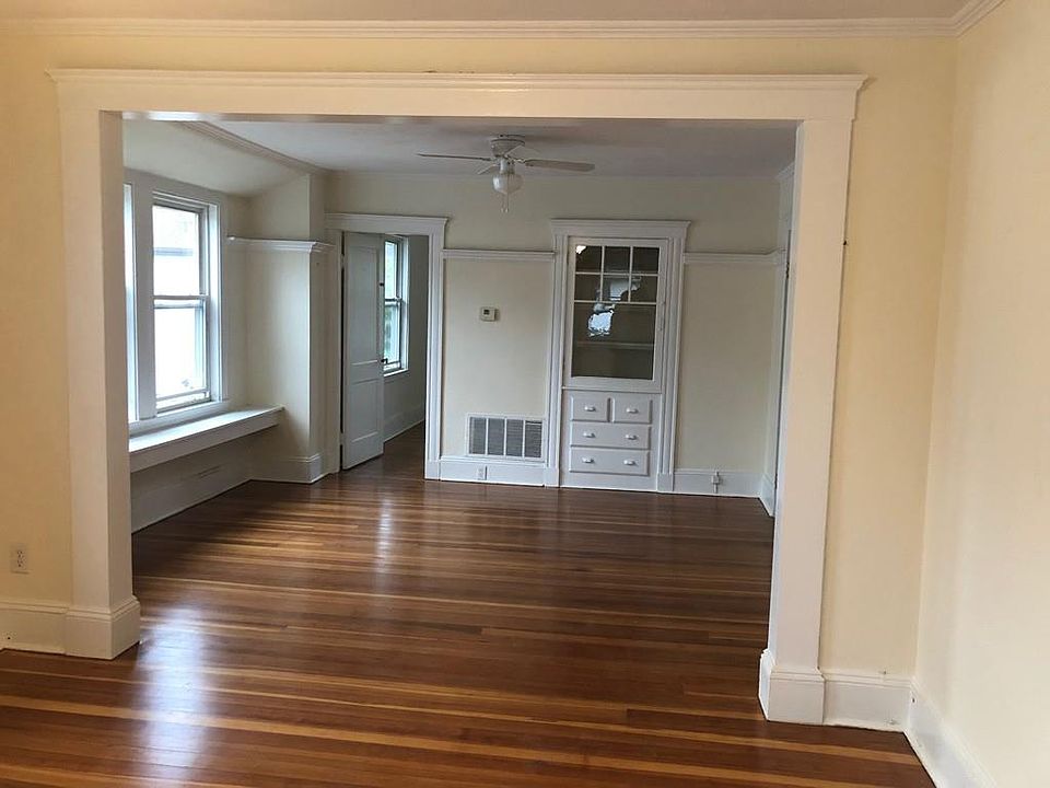 1st image of 185 Marlboro St #2