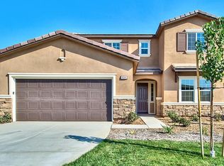 18046 Iolite Loop, San Bernardino, CA 92407
