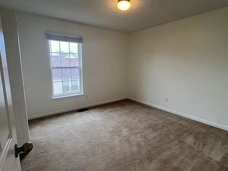 2630 River Meade Way — Photo 13