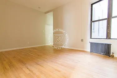 Rented by Nolita Group