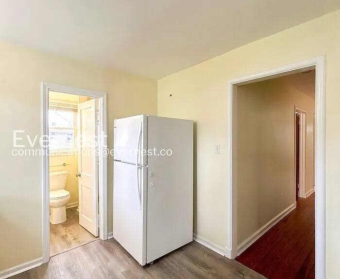 227 Lincoln Ave — Photo 7