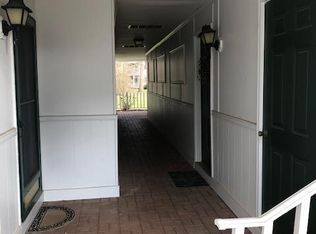 101 Beaumont Ct, Tinton Falls, NJ 07724