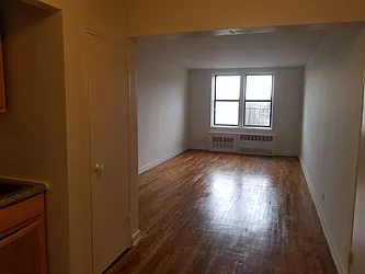 Rented by Max & Associates Realty Corp