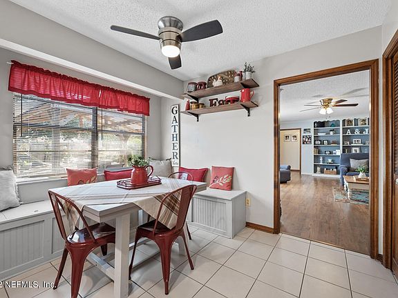 5th image of 3961 Hill Terrace Dr