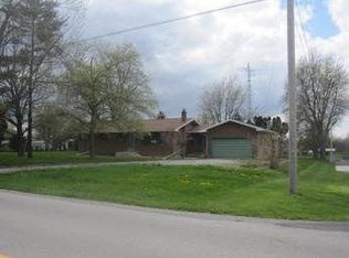 1971 Stewart Rd, Lima, OH 45801