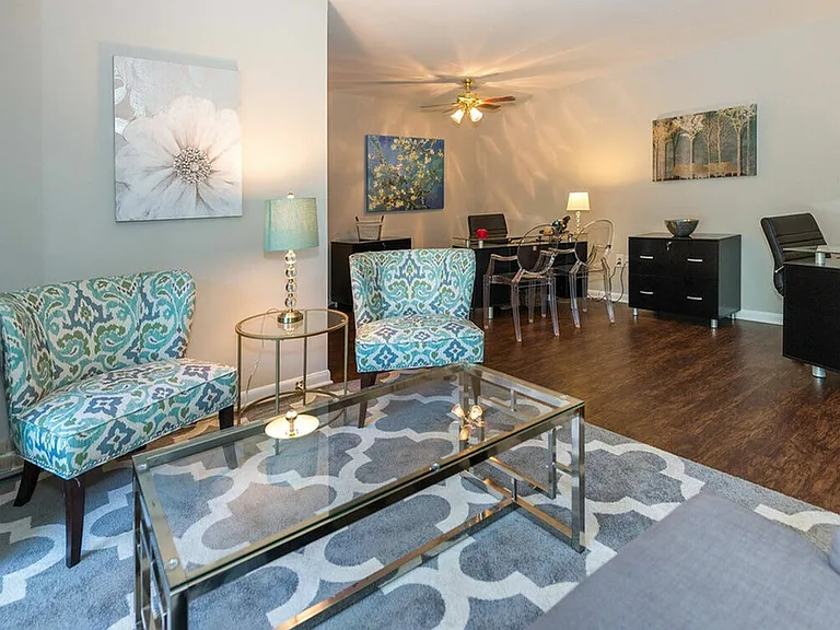 Renovated Living Room (3)