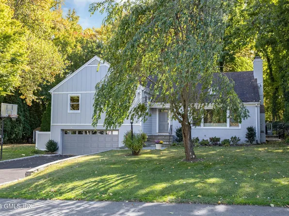 12 Annjim Dr, Greenwich, CT 06830