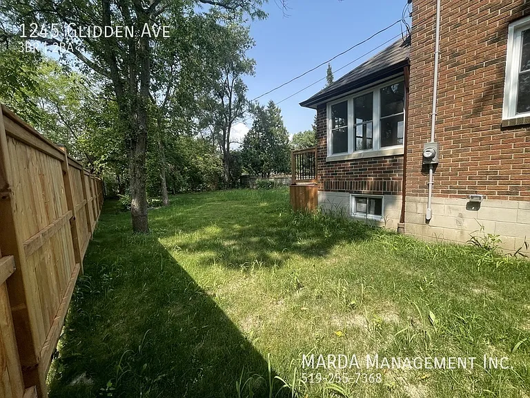 1245 Glidden Ave — Photo 36