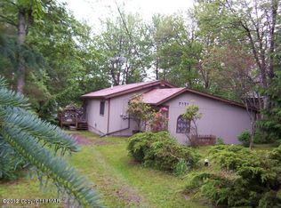 E 131 Lake Shore Dr, Tobyhanna, PA