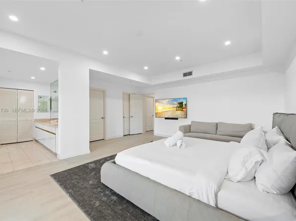 1415 Sunset Harbour Dr #204, Miami Beach, FL 33109