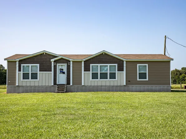 445 Terry Ln, Oak Grove, LA 71263