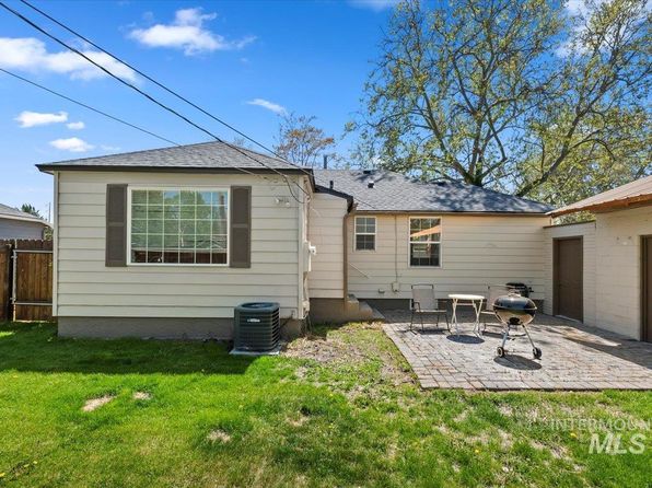 2706 W Ponderosa Rd, Boise, ID 83705