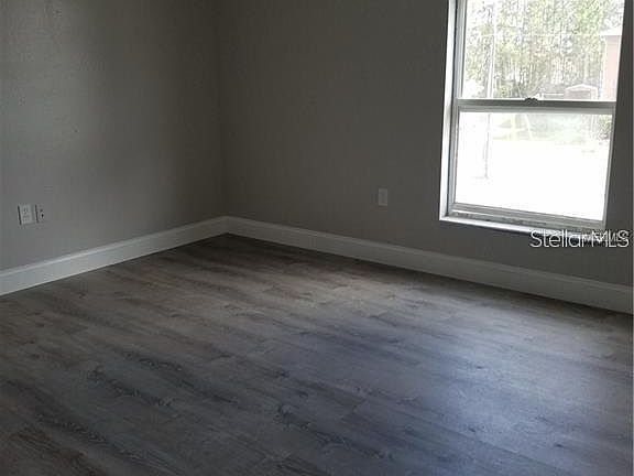 5th image of 822 Glastonbury Dr