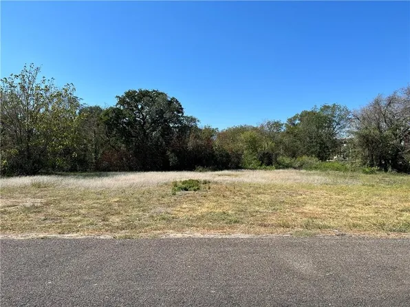 718 E Johnson St, Waco, TX 76705