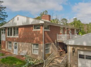 24 Thayer Rd, Higganum, CT 06441