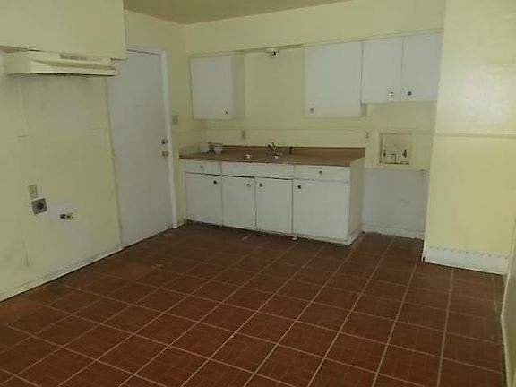 3rd image of 314 Davidson Dr