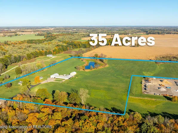 3220 M 52, Williamston, MI 48895
