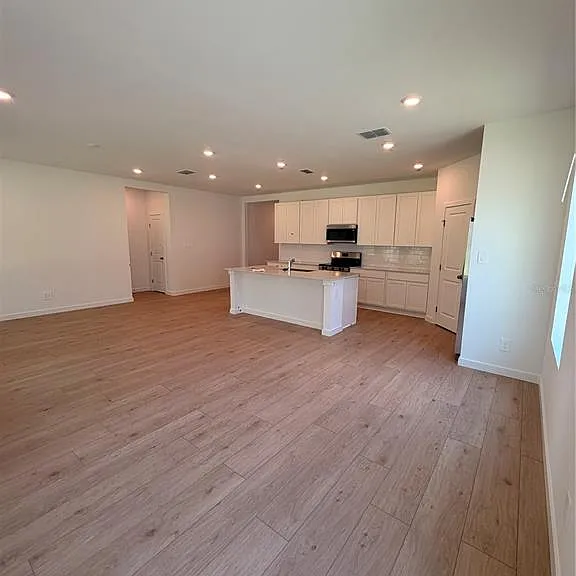 5063 Loggia Ln #A — Photo 10