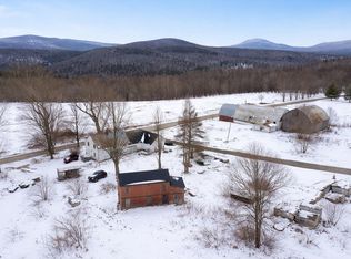 12 Baraw Road, Lowell, VT 05847