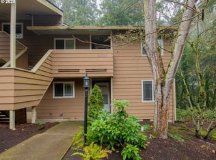 29720 SW Courtside Dr APT 49, Wilsonville, OR 97070