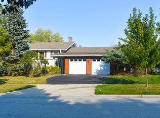 1545 Ashley Rd, Hoffman Estates, IL 60169