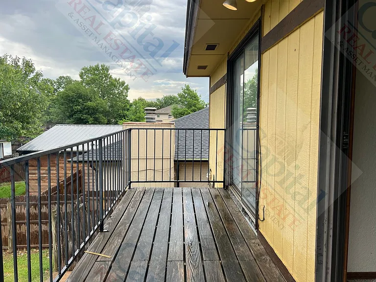 6717 W Britton Rd — Photo 34