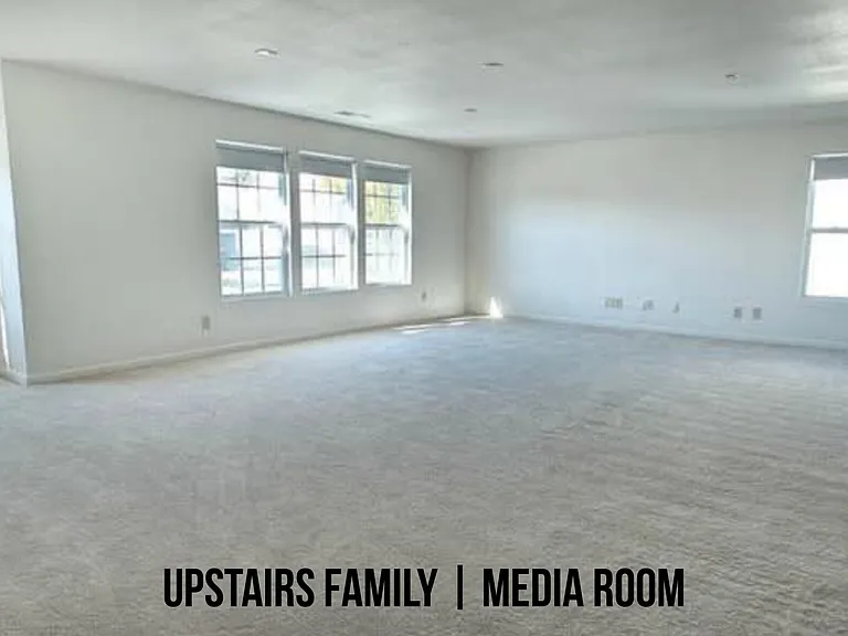 500 Zander Woods Ct — Photo 17