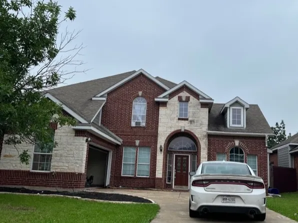 4580 Mountain Laurel Dr, Grand Prairie, TX 75052