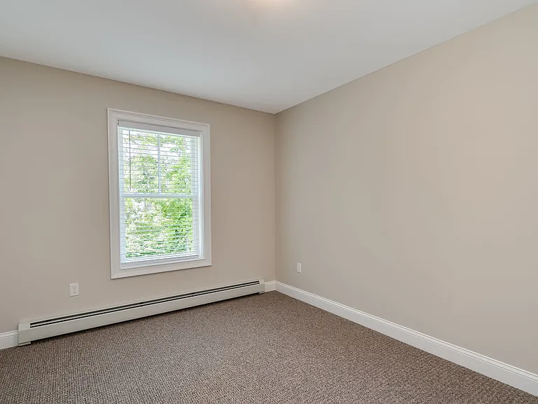 17 Bennett St — Photo 22
