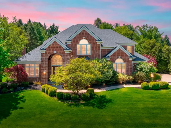 6719 Oleander Ln, Portage, MI 49024