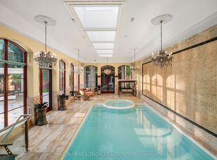 20 Bryson Dr, Richmond Hill, ON L4C6E3