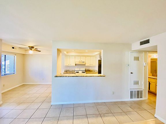 4th image of 9378 Twin Trails Dr Unit 101