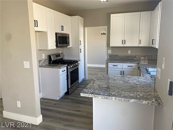 5th image of 1428 Lilac Breeze Cir