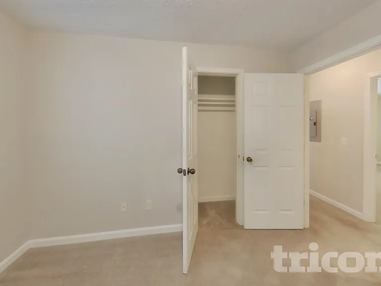 160 Branchwood Dr — Photo 11