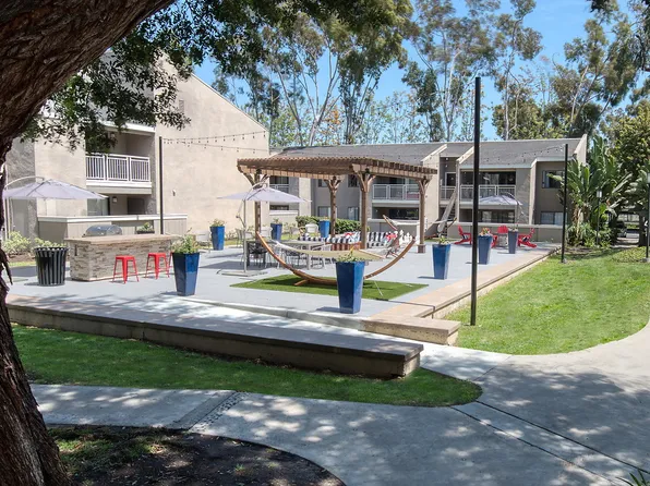 Pathways at Bixby Village