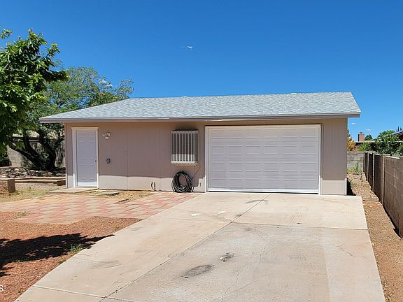 2nd image of 3729 CASPER Drive