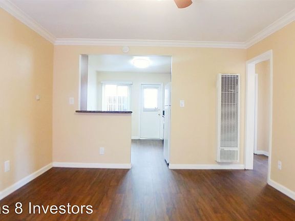 4th image of 4542 Kansas St