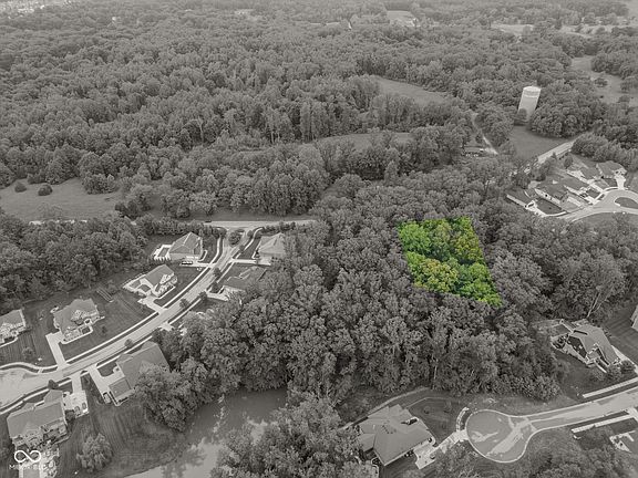 5th image of 1 W Carr Hill Rd