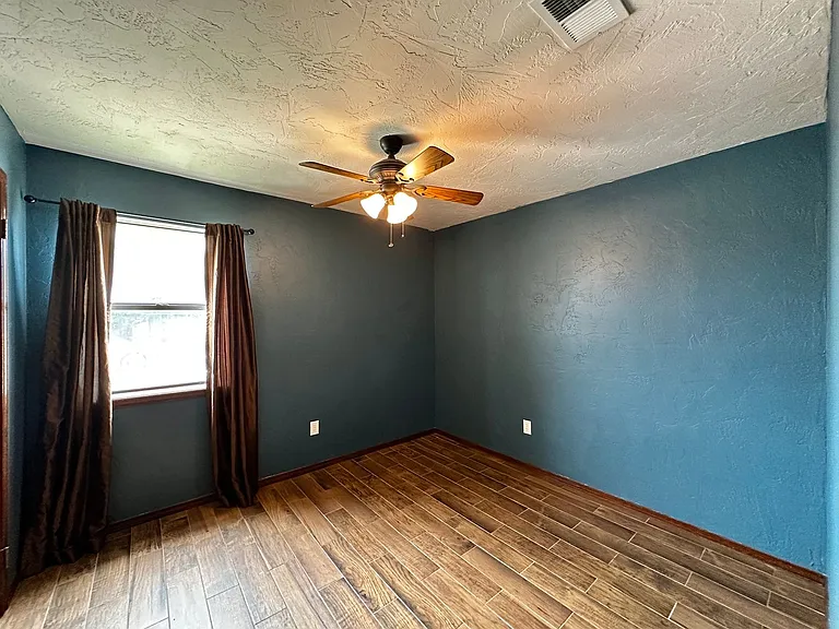 505 SW 77th St — Photo 33