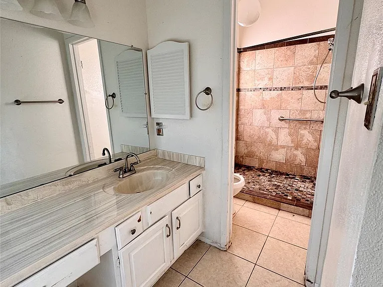 3423 Pecan Point Dr — Photo 10