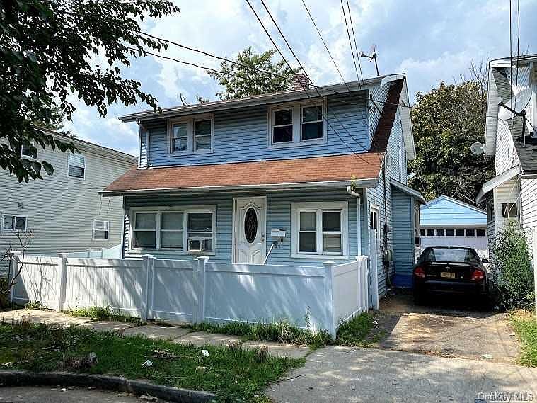 1st image of 97 Albemarle Avenue