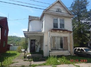 134 2nd St, Fayette City, PA
