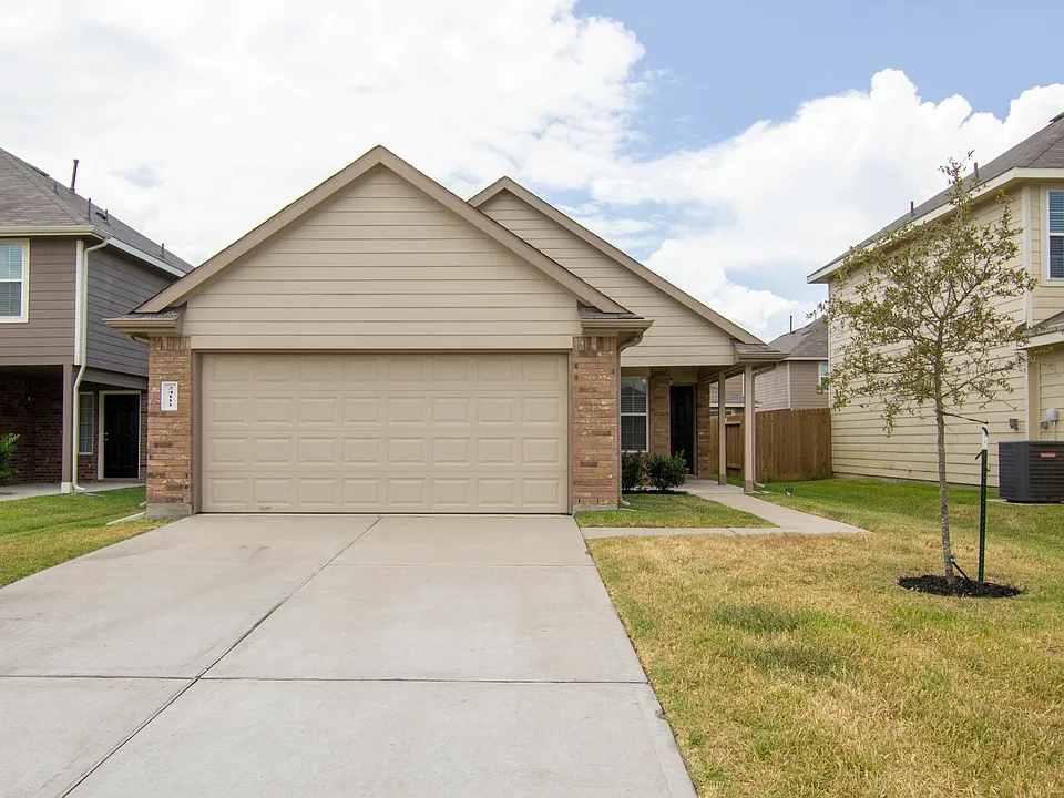 24111 Ravenna Oaks Ct