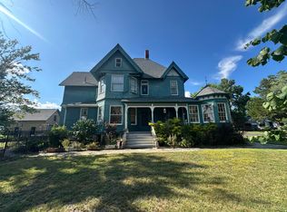 500 5th St, Monett, MO 65708