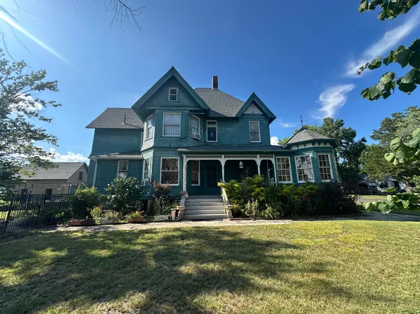 500 5th Street, Monett, MO 65708