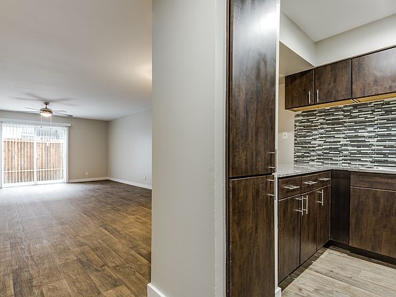 3rd image of 739 Byrnes Dr APT 10